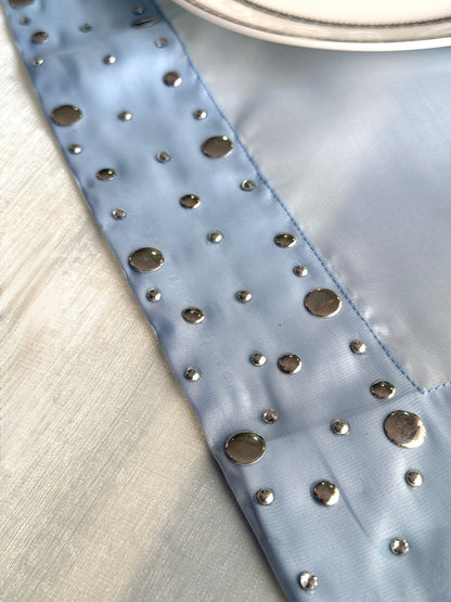 Radiant metallic glow (Blue)